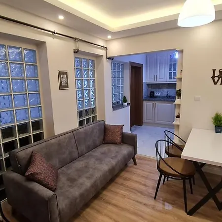 Daire Cozy Spacious Near Mosque *