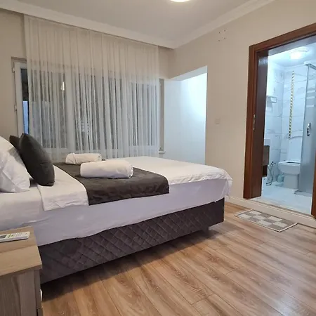 Cozy Spacious Near Mosque